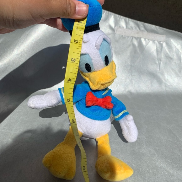 Disney Donald Duck plushy from Disneyland - Picture 2 of 7